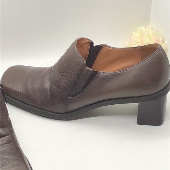 Naturalizer Leather bootie - Picture 10 of 12